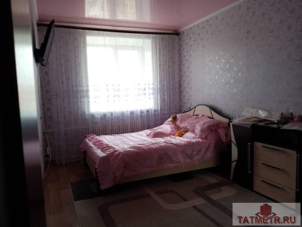 Продается замечательная квартира в кирпичном доме в г.Зеленодольск,  мкр.Мирный. Квартира в отличном состоянии, окна:... - 1