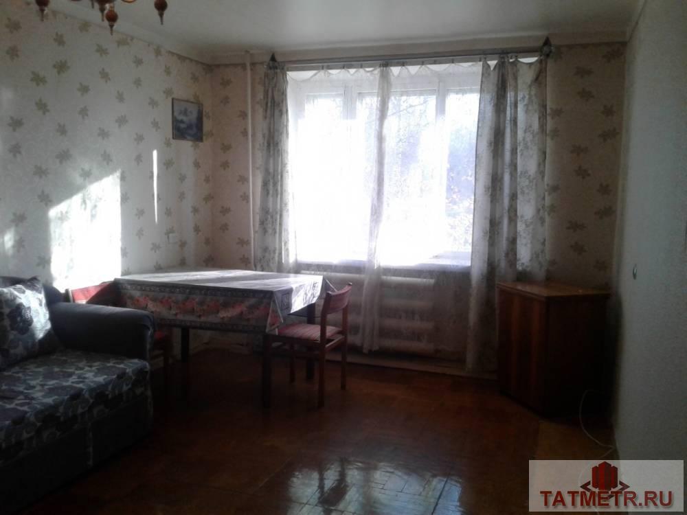 Сдается хорошая трехкомнатная квартира в г. Зеленодольск. В квартире есть вся необходимая мебель и техника: диван,...