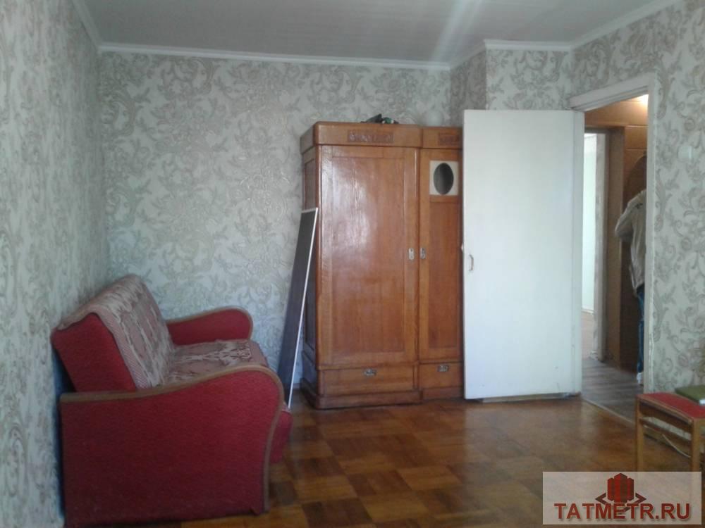 Сдается хорошая трехкомнатная квартира в г. Зеленодольск. В квартире есть вся необходимая мебель и техника: диван,... - 2