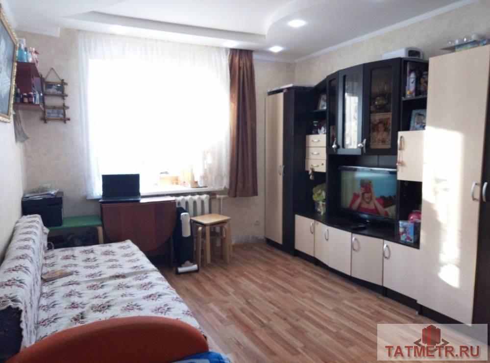 Продажа / Квартиры, Зеленодольск, Паратская улица, 1 474 000 Продается отличная однокомнатная квартира в спокойном районе г. Зеленодольск. Комната просторная, уютная, светлая в... - 2
