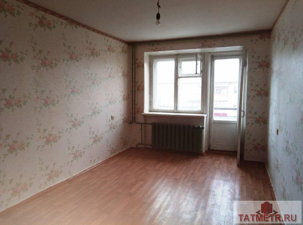 Продается отличная, чистенькая, светлая в кирпичном доме  однокомнатная квартира в хорошо развитом районе г. Волжск.... - 2