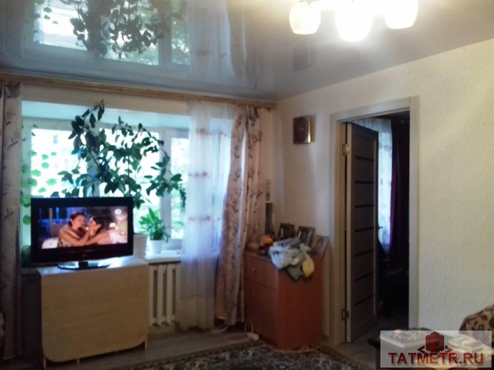 Продажа / Квартиры, Зеленодольск, Космонавтов улица, 2 100 000 Продается отличная квартира в центре города Зеленодольск. Квартира светлая, уютная, солнечная, кухня соединена с...