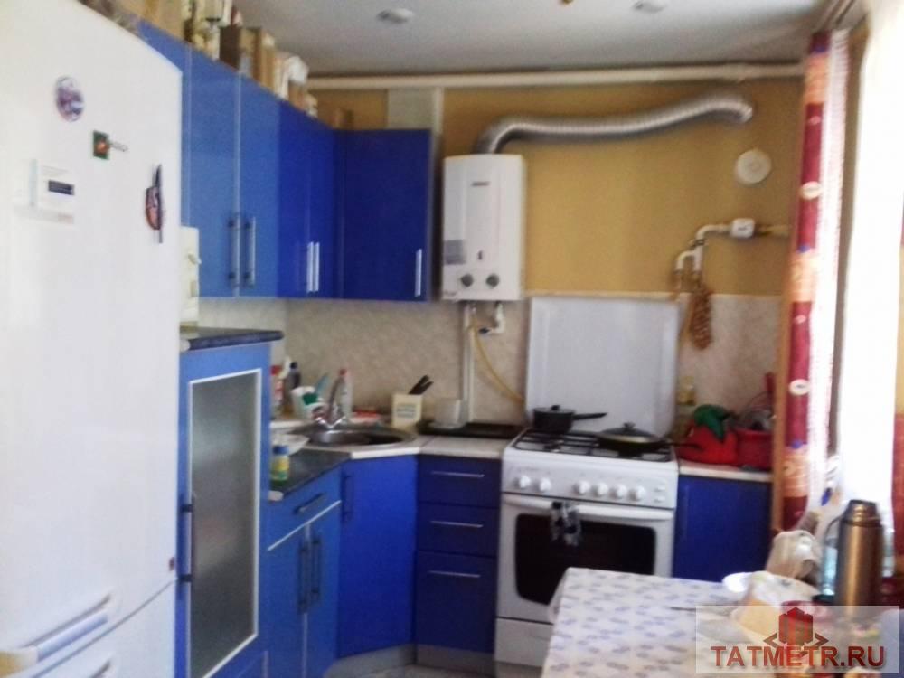 Продажа / Квартиры, Зеленодольск, Космонавтов улица, 2 100 000 Продается отличная квартира в центре города Зеленодольск. Квартира светлая, уютная, солнечная, кухня соединена с... - 3