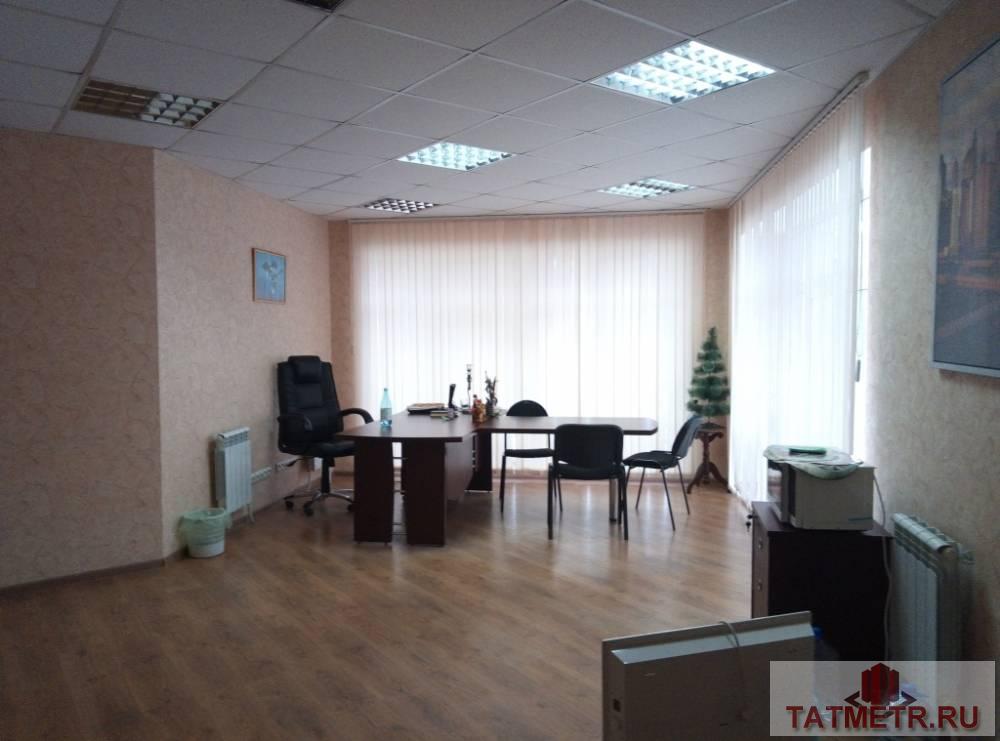 Продажа / Квартиры, Зеленодольск, Чкалова улица, 5 099 000 Продается шикарная, огромная четырехкомнатная квартира с индивидуальным отоплением 2010 года постройки в центре г....
