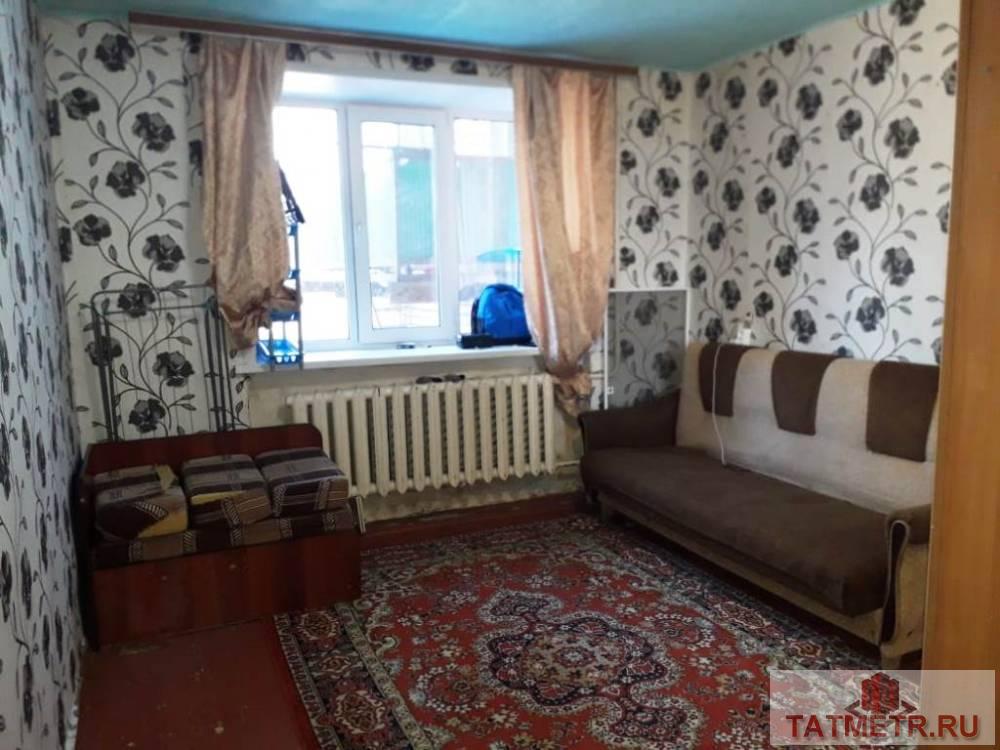 Сдается отличная комната в г. Зеленодольск. Комната с мебелью и техникой: диван, мини диван, шкаф, стол, сушилка,... - 1
