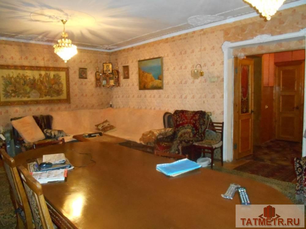 Продажа / Жилая / Дом с участком, Зеленодольск, Йошкарлинская улица, 5 800 000 ПРОДАЕТСЯ отличный коттедж в г.Зеленодольск. Большой, просторный, уютный дом со всеми коммуникациями, на первом этаже... - 1