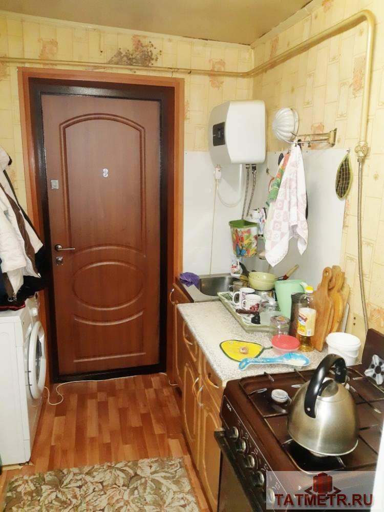 Продажа / Жилая / Дом с участком, Зеленодольск, Восточная улица, 1 890 000 ПРОДАЕТСЯ отличный крепкий дом в г. Зеленодольск. В доме имеются две просторные комнаты, кухня, прихожая. Все... - 3