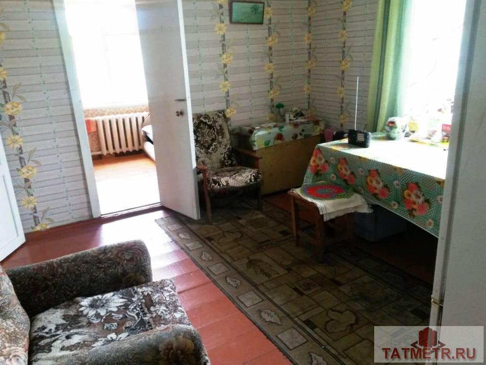 Продажа / Жилая / Дом с участком, пгт. Васильево, Мусы Джалиля улица, 1 570 000 ПРОДАЕТСЯ крепкий дом в пгт. Васильево. В доме имеются три просторные комнаты, кухня, прихожая. Вода -... - 2