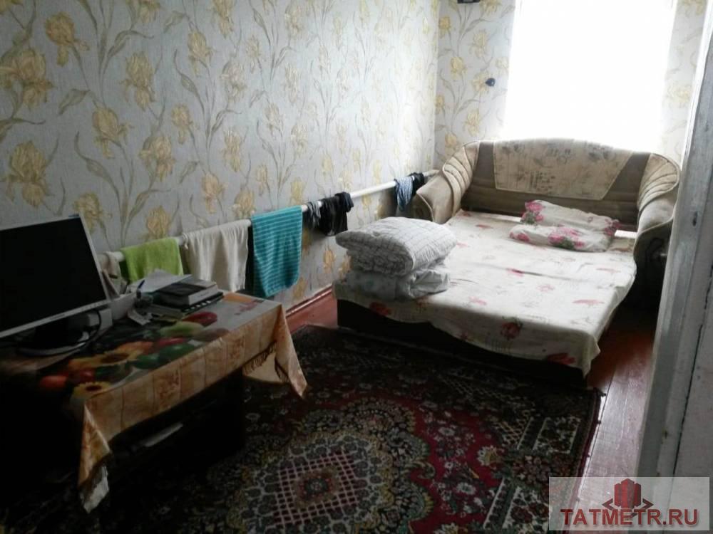 Продажа / Жилая / Дом с участком, пгт. Васильево, Мусы Джалиля улица, 1 570 000 ПРОДАЕТСЯ крепкий дом в пгт. Васильево. В доме имеются три просторные комнаты, кухня, прихожая. Вода -... - 3