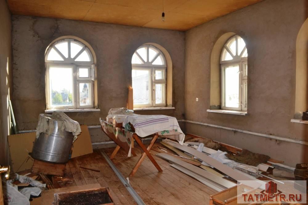 Продажа / Жилая / Дом с участком, пгт. Васильево, К. Васильева, 7 150 000 ПРОДАЕТСЯ кирпичный, отличный двухэтажный коттедж в пгт. Васильево. Первый этаж состоит из: кухни, просторного зала,... - 5