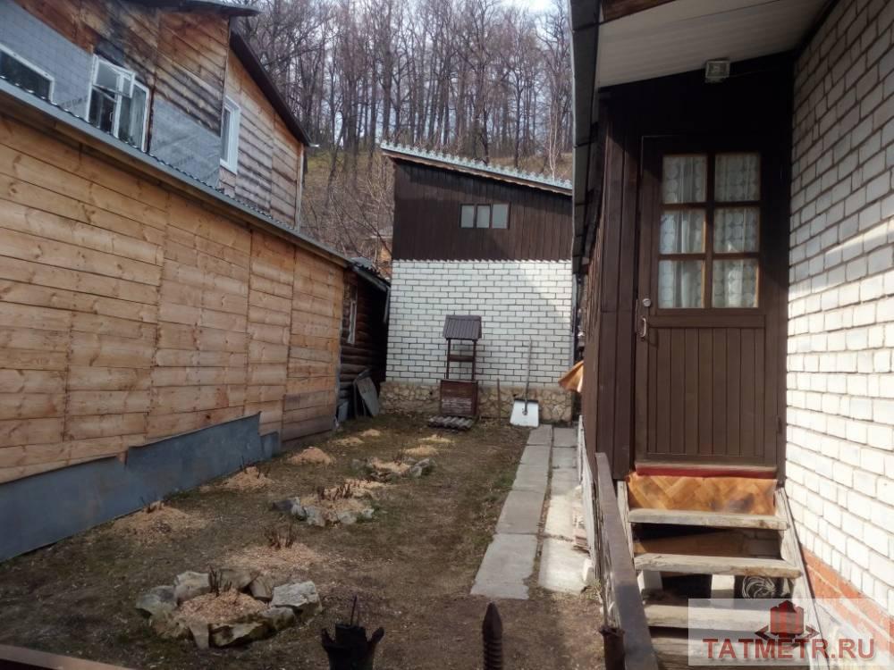 Продажа / Жилая / Дом с участком, Зеленодольск, Новоподгорная улица, 3 200 000 Продается дом в г. Зеленодольск. Дом кирпичный очень теплый и просторный, в доме есть утепленная масандра,3 комнаты... - 3
