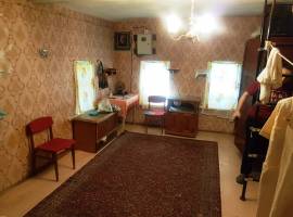 Продается дом с земельным участком  в пгт. Васильево...
