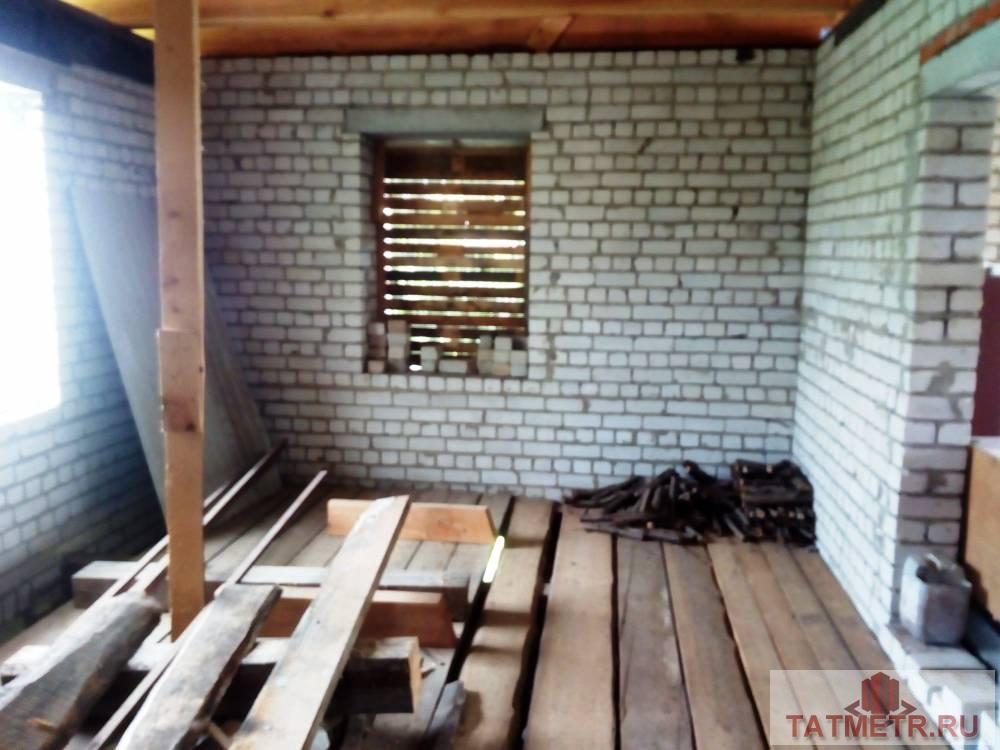 Продажа / Жилая / Дом с участком, Зеленодольск, Революции улица, 2 800 000 Хороший, добротный дом в черновой отделке в городе Зеленодольск. Изготовлен из белого кирпича, по всему периметру... - 1