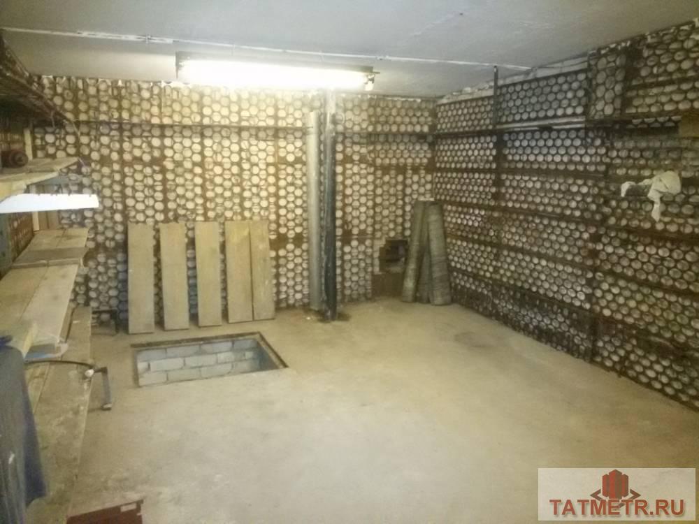 Продажа / Гаражи, Зеленодольск, гск. Липовый овраг, 220 000 Отличный гараж в мкр. Мирный г. Зеленодольск. Гараж капитальный, кирпичный. Перекрытия ж/б. Ворота высокие (1,8 м).... - 1
