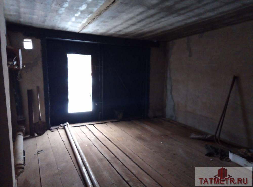 Продажа / Гаражи, Зеленодольск, гск. Песчаный карьер, 230 000 Продается отличный, ухоженный гараж в самом центре г. Зеленодольск. Перекрытия ж/б. Пол деревянный. Имеется сухой,...