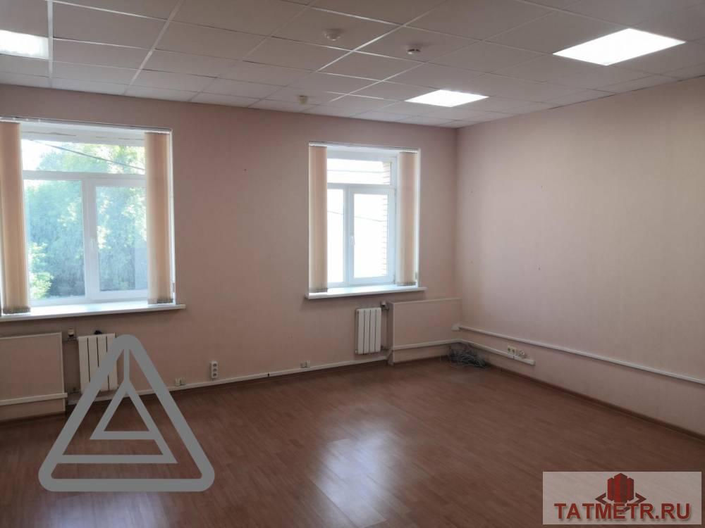 Коммерческая / Аренда / Офисы, Казань, улица Бутлерова, 110 000 Сдается офисное помещение по адресу: Бутлерова? 21. В хорошем состоянии. площади по 18.1 квм, 24.1квм , 35.1 квм,... - 3