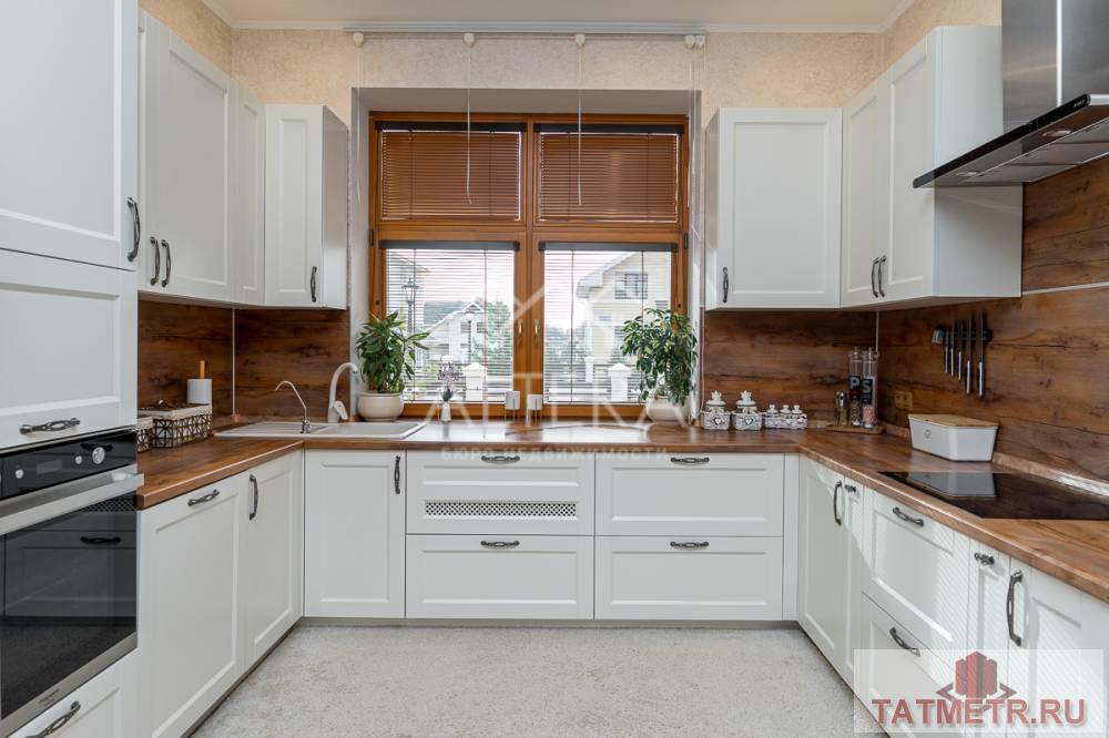 Продажа / Дома и коттеджи, Казань, улица Рудольфа Нуреева, 20 500 000 В центре Элитного коттеджного поселка «Примавера», продается отличный дом с отличным ремонтом выполненным с хорошим... - 25