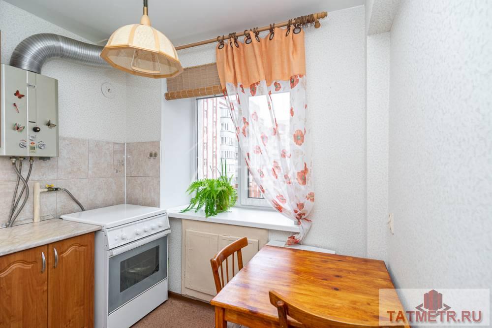 Продажа / Квартиры, Казань, Гвардейская улица, 3 750 000 Вашему вниманию представлена: светлая, теплая и уютная 2-х комнатная квартира на 5 этаже в кирпичном доме по адресу... - 6