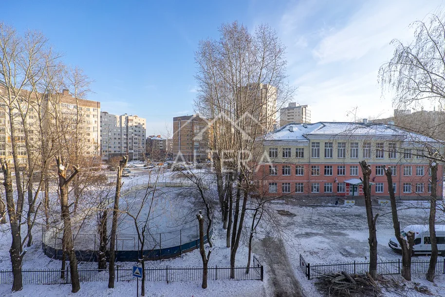 Продажа / Квартиры, Казань, улица Дежнёва, 1 500 000 Ищите бюджетную ухоженную квартиру в отличной локации ? Тогда Вам к нам! Оборудованная всем необходимым, ждет своих... - 9