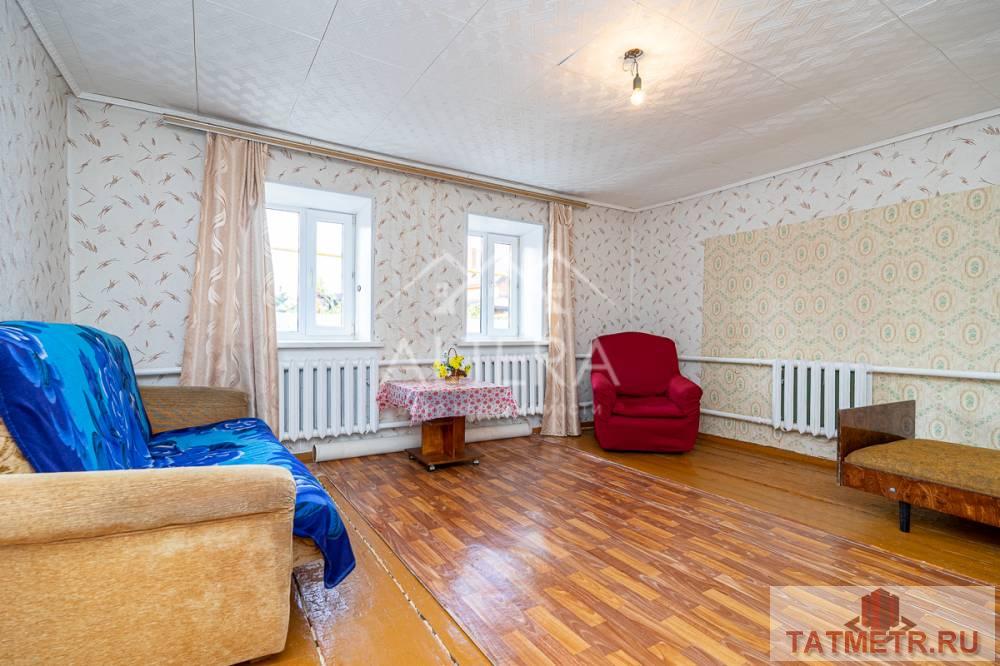 Продажа / Дома и коттеджи, Казань, 1-я Земляничная улица, 3 300 000 Предлагаем вам недорогой теплый кирпичный дом по ул. 1-я Земляничная с утепленными толстыми стенами. Низкие затраты... - 10