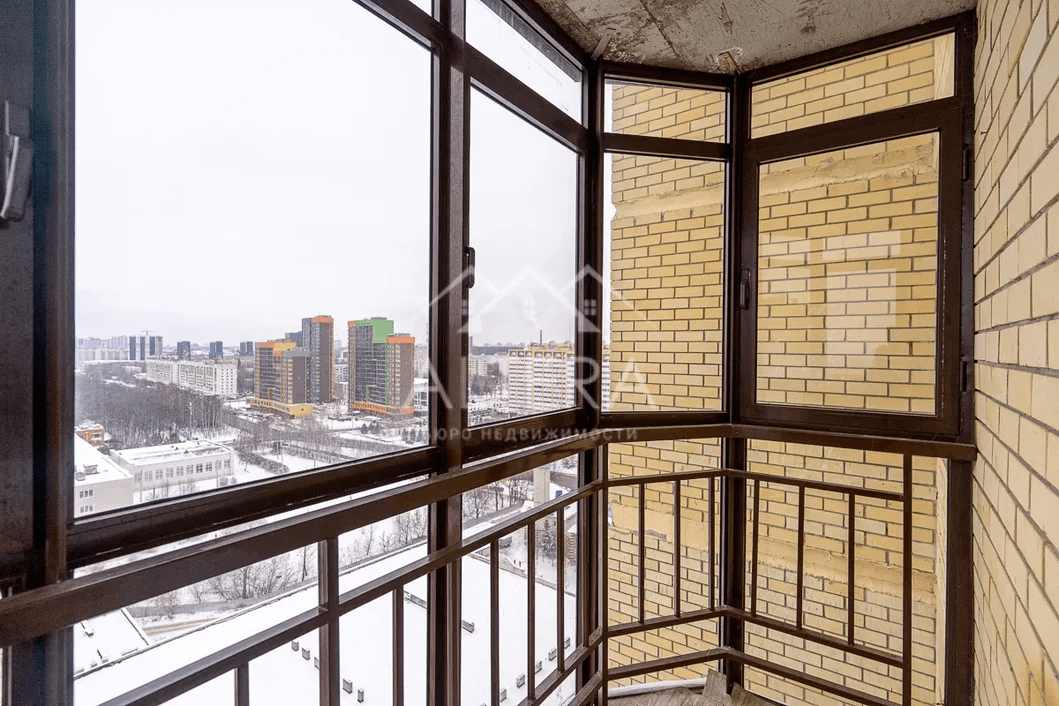 Продажа / Квартиры, Казань, улица Хусаина Мавлютова, 5 749 000 Продается просторная 2-ух комнатная квартира, распашонка 60 кв.м! Квартира очень светлая, просторная и теплая. В... - 4