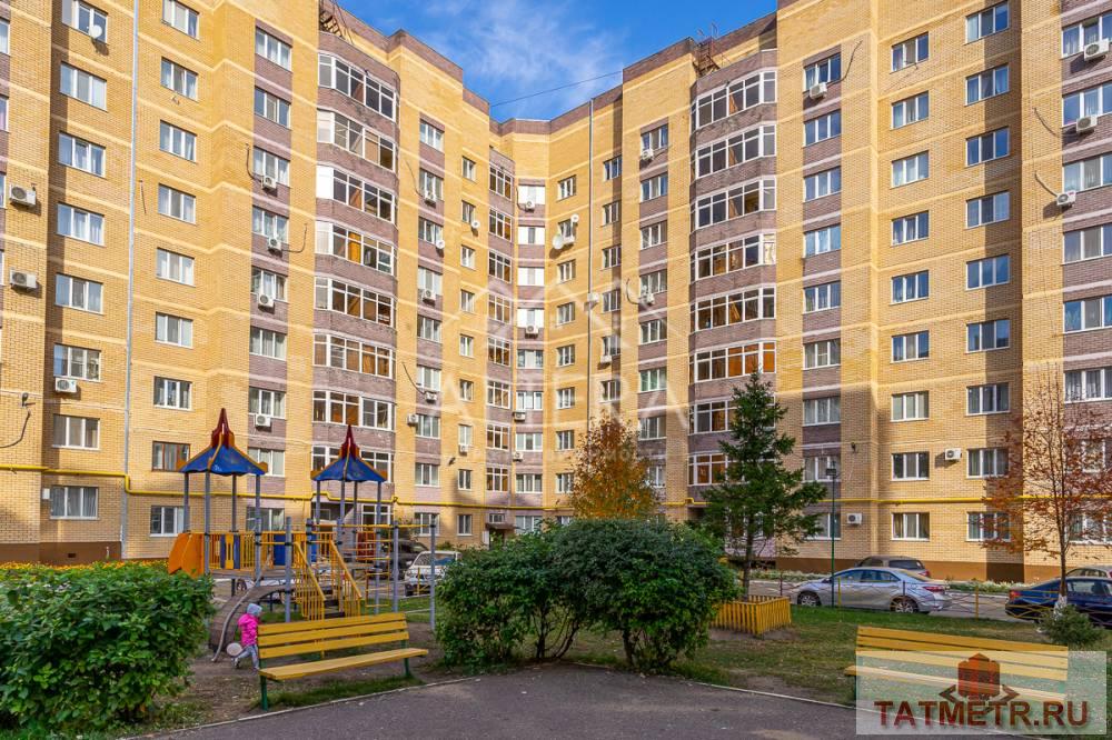 Продажа / Квартиры, Казань, улица Космонавтов, 6 100 000 Продам просторную 2-комнатную квартиру по адресу: ул. Космонавтов, д.42А О КВАРТИРЕ: • Отличная планировка, общая... - 18