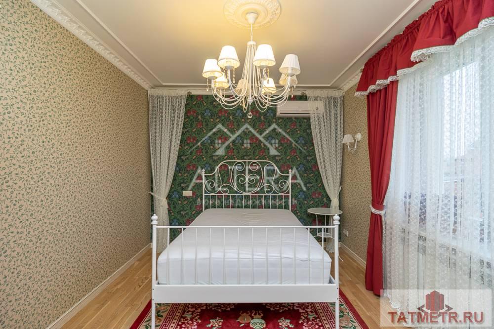 Продажа / Дома и коттеджи, Дубровка, улица Дуслык, 17 999 000 В элитном коттеджном поселке Западная Ореховка, продается шикарный дом с дизайнерским ремонтом в английском стиле.... - 16