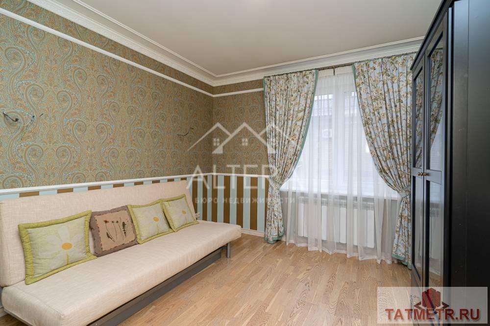 Продажа / Дома и коттеджи, Дубровка, улица Дуслык, 17 999 000 В элитном коттеджном поселке Западная Ореховка, продается шикарный дом с дизайнерским ремонтом в английском стиле.... - 18