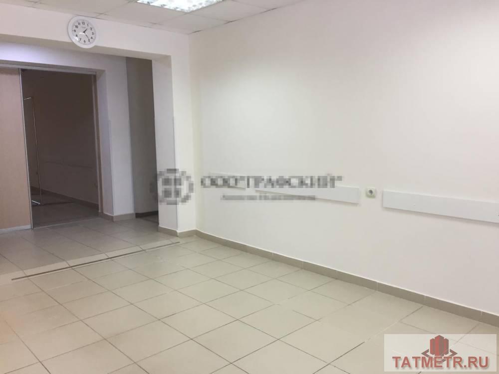Аренда / Коммерческая / Free purpose, Казань, улица Юлиуса Фучика, 44 250 Сдается помещение по адресу улица Фучика д.14 Расположение — первая линия. Хороший пешеходный трафик. Рядом остановки... - 3