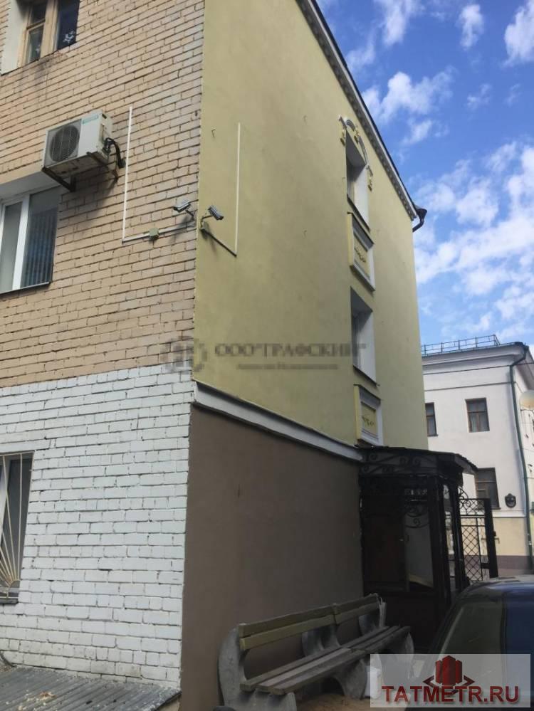Продажа / Коммерческая / Free purpose, Казань, улица Дзержинского, 17 000 000 Шикарное предложение для инвестора!!! Продается нежилое помещение в самом центре нашего города с видом на Кремль по... - 4