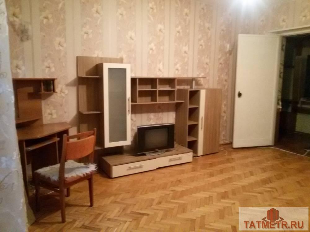 Аренда / Жилая / Квартира, Зеленодольск, Декабристов улица, 12 000 Сдается отличная квартира в центре г. Зеленодольск. Квартира просторная, чистая и светлая. Квартира меблированная....