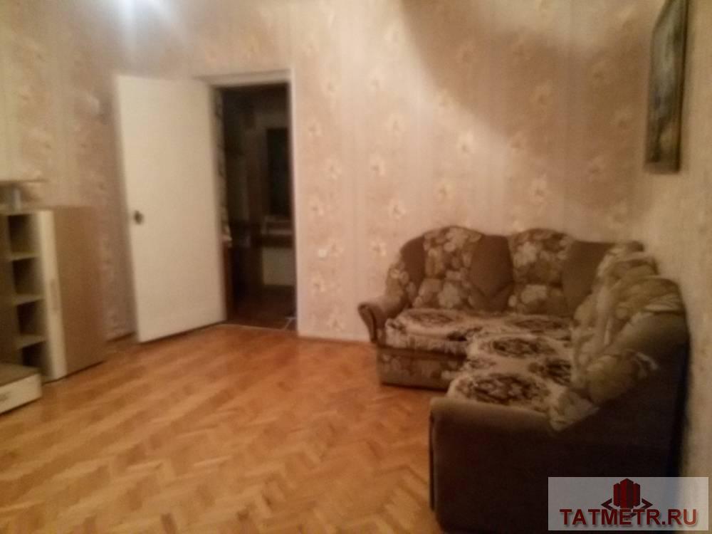 Аренда / Жилая / Квартира, Зеленодольск, Декабристов улица, 12 000 Сдается отличная квартира в центре г. Зеленодольск. Квартира просторная, чистая и светлая. Квартира меблированная.... - 1