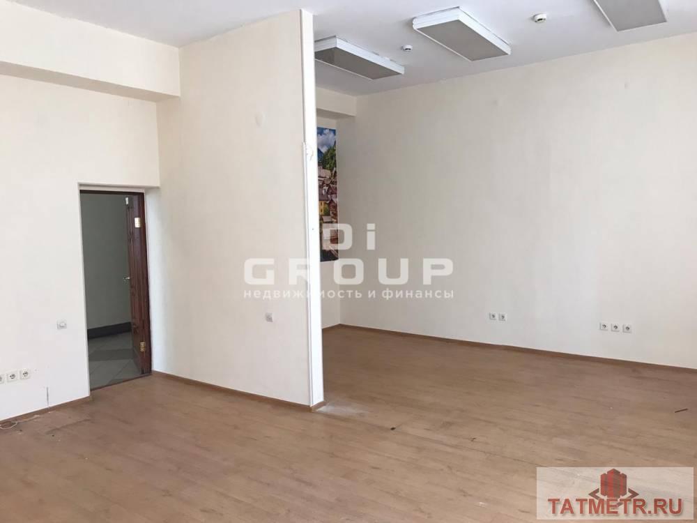 Аренда / Коммерческая / Office, Казань, улица Фатыха Амирхана, 28 195 Офисное помещение 39,6 м² Офисное помещение расположено на 2 этаже 2 этажного офисного здания на 2 линии (вход со... - 21