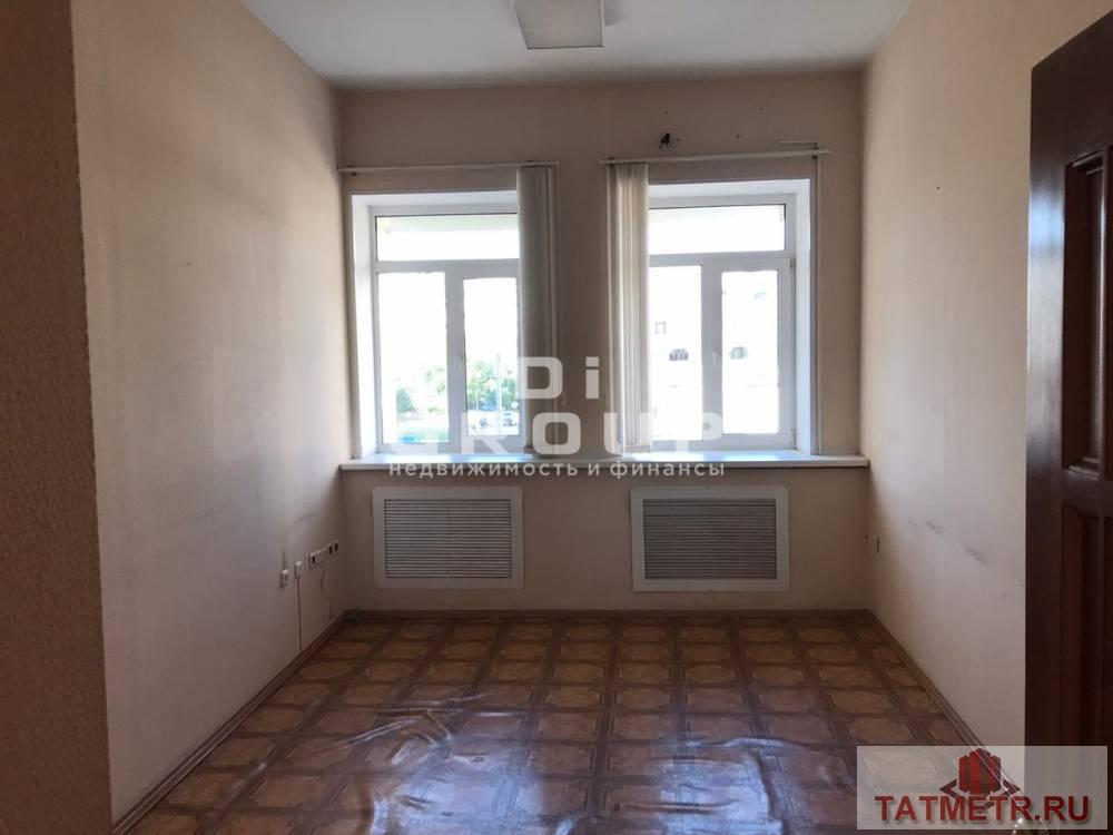 Аренда / Коммерческая / Office, Казань, улица Фатыха Амирхана, 28 195 Офисное помещение 39,6 м² Офисное помещение расположено на 2 этаже 2 этажного офисного здания на 2 линии (вход со... - 27
