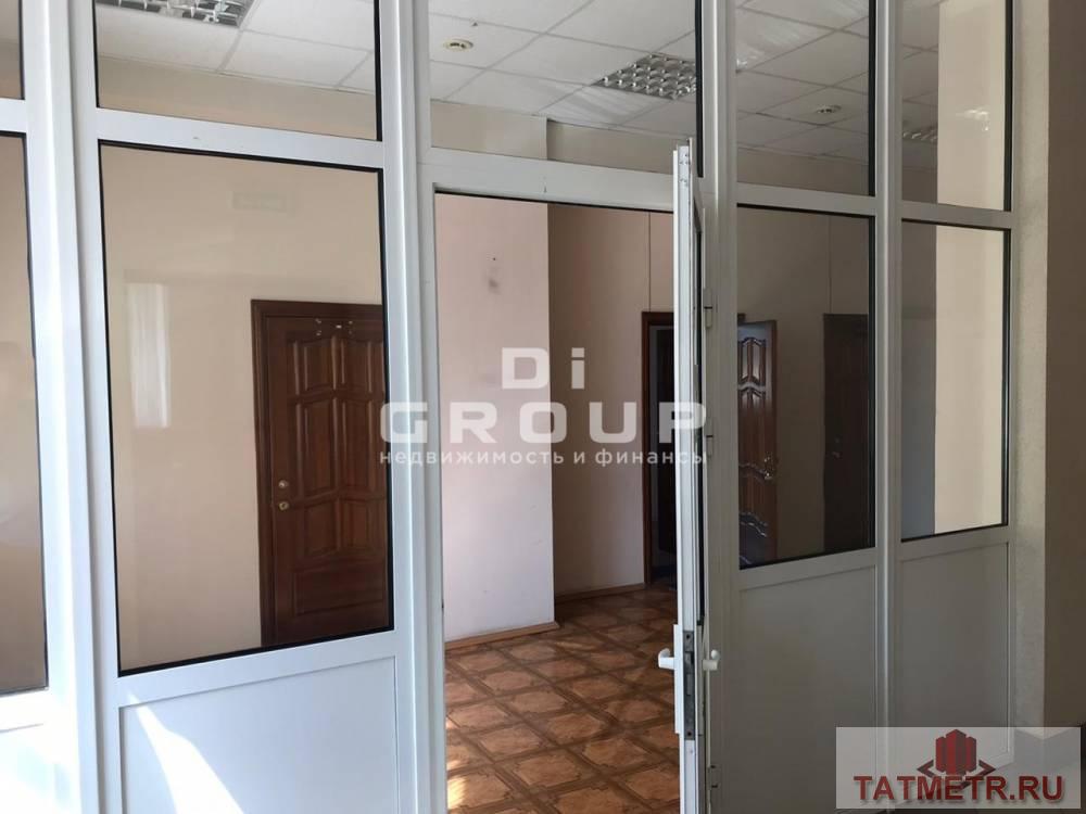 Аренда / Коммерческая / Office, Казань, улица Фатыха Амирхана, 28 195 Офисное помещение 39,6 м² Офисное помещение расположено на 2 этаже 2 этажного офисного здания на 2 линии (вход со... - 29