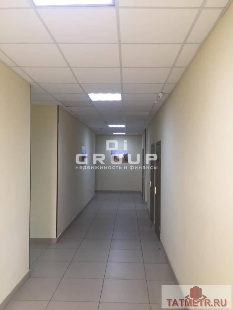 Продажа / Коммерческая / Office, Казань, улица Энгельса, 100 000 000 Предлагаем купить новое, отдельно стоящее здание в Кировском районе. Двух этажное здание на первой линии по улице... - 1