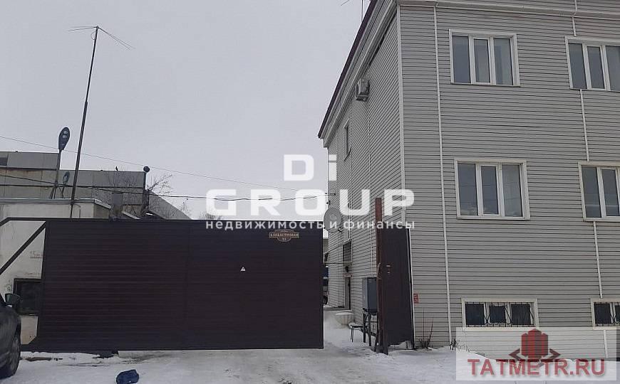 Аренда / Коммерческая / Warehouse, Казань, Алебастровая улица, 45 000 Сдается холодный склад 250 кв.м Основные характеристики: — возле объекта имеется площадка для фур; — удобная...