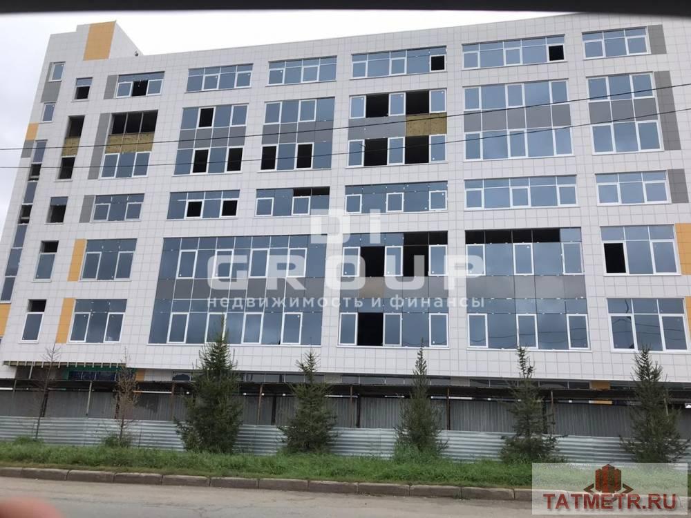 Продажа / Коммерческая / Retail, Казань, улица Фатыха Амирхана, 30 825 000 Продается торгово-офисная площадь: 1 этаж, общая площадь 411 кв.м., возможна нарезка площади от 80 кв.м. стоимость... - 1