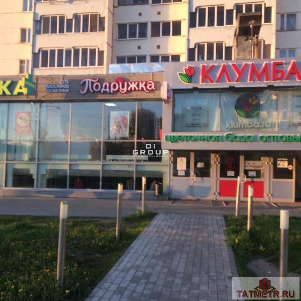 Аренда / Коммерческая / Free purpose, Казань, улица Рихарда Зорге, 370 600 Сдам торговое помещение , 185,3 м² Основные характеристики: — первый этаж жилого дома; — 1 линия, высокий пешеходный...
