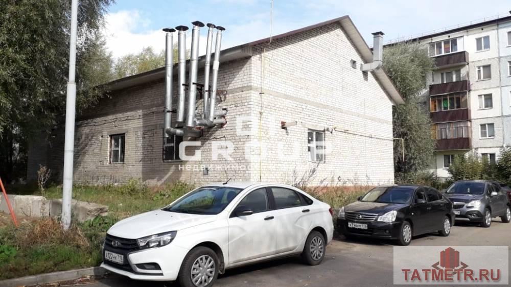 Коммерческая / Аренда / Офисы, Казань, улица Чкалова, 120 000 Предлагается к аренде отдельно стоящее 2-х этажное здание. — Плотный жилой массив; — большая бесплатная парковка; —... - 2