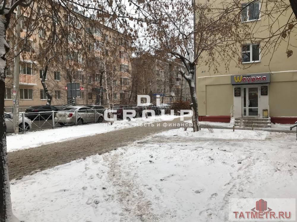 Коммерческая / Аренда / Торговые помещения, Казань, улица Александра Попова, 50 000 Адрес: Сдается торговое помещение 45 м² по улице Попова дом 7. Основные характеристики: — первая линия; — высокий... - 8
