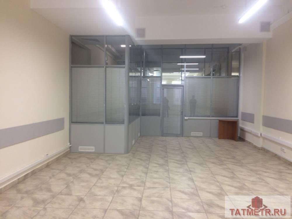 Коммерческая / Аренда / Офисы, Казань, улица Галиаскара Камала, 2 095 000 Сдам помещение в БЦ «Мастер». Первая линия, общая входная группа и 2 пожарных выхода. Общая площадь помещений — 1100... - 3