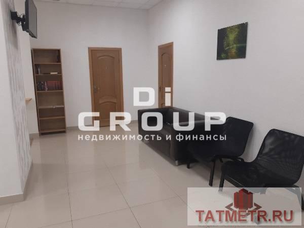 Аренда / Коммерческая / Free purpose, Казань, Чистопольская улица, 256 700 Сдается помещение свободного назначения 302 кв.м. по улице Чистопольская Основные характеристики: — густонаселенный... - 1