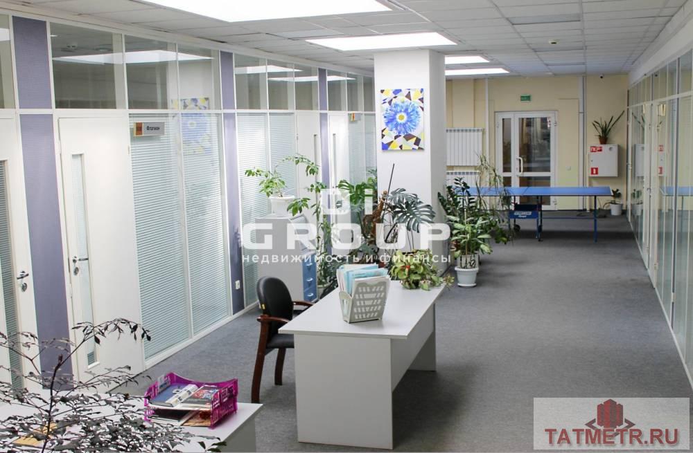 Коммерческая / Аренда / Офисы, Казань, улица Марселя Салимжанова, 420 000 Сдается офисное помещение 700 м² по улице Марселя Салимжанова 2В Основные характеристики: — помещение расположено в... - 2