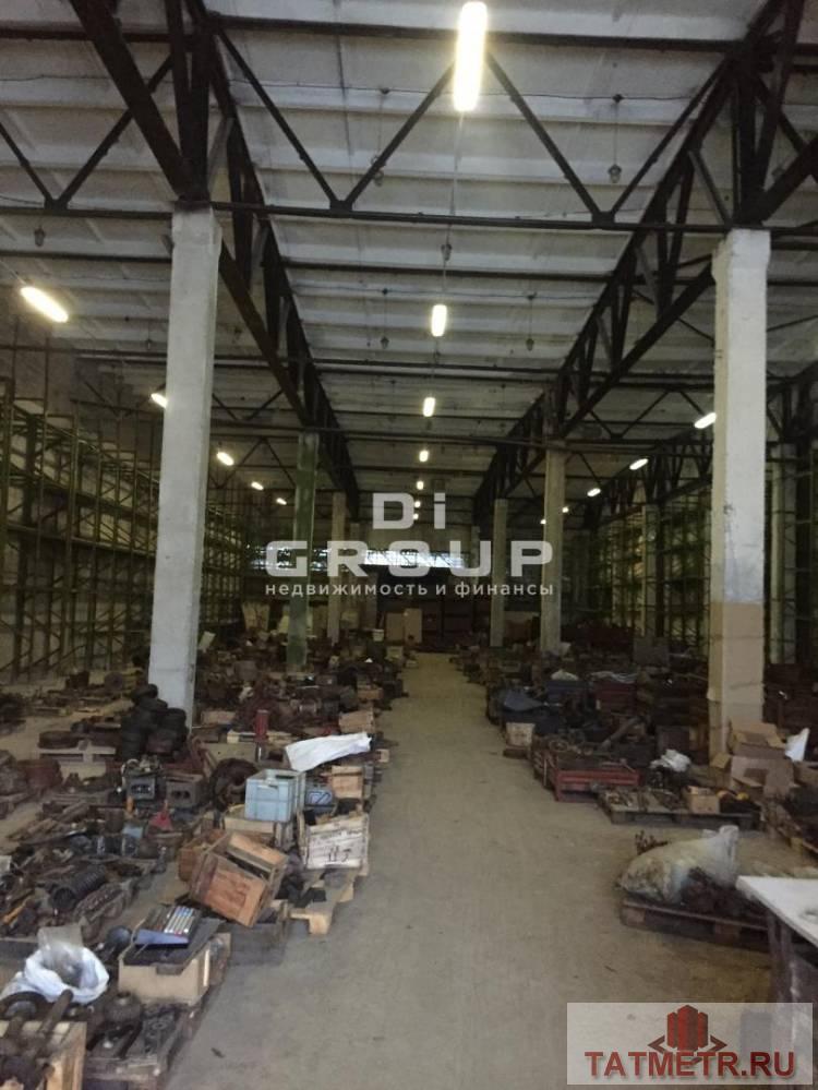 Аренда / Коммерческая / Warehouse, железнодорожного разъезда Киндери, Лесная улица, 225 000 Предлагаем в аренду неотапливаемый склад. Общая площадь склада 900 кв.м., высота до потолка 7 метров. Полы ровные,... - 1