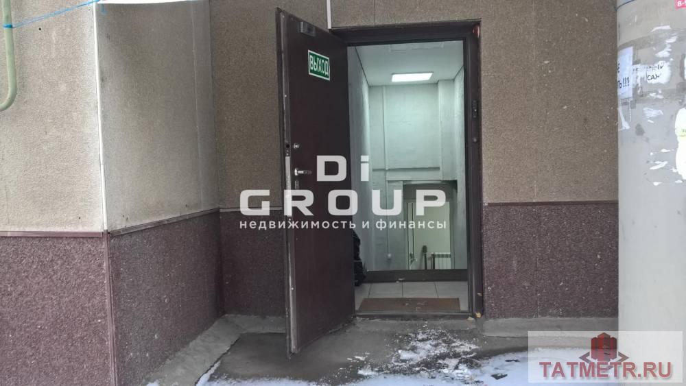 Аренда / Коммерческая / Free purpose, Казань, улица Марселя Салимжанова, 40 000 Сдается торгово-офисная площадь, прекрасное размещение — на 1-ой линии. Удобная транспортная развязка: остановки... - 2