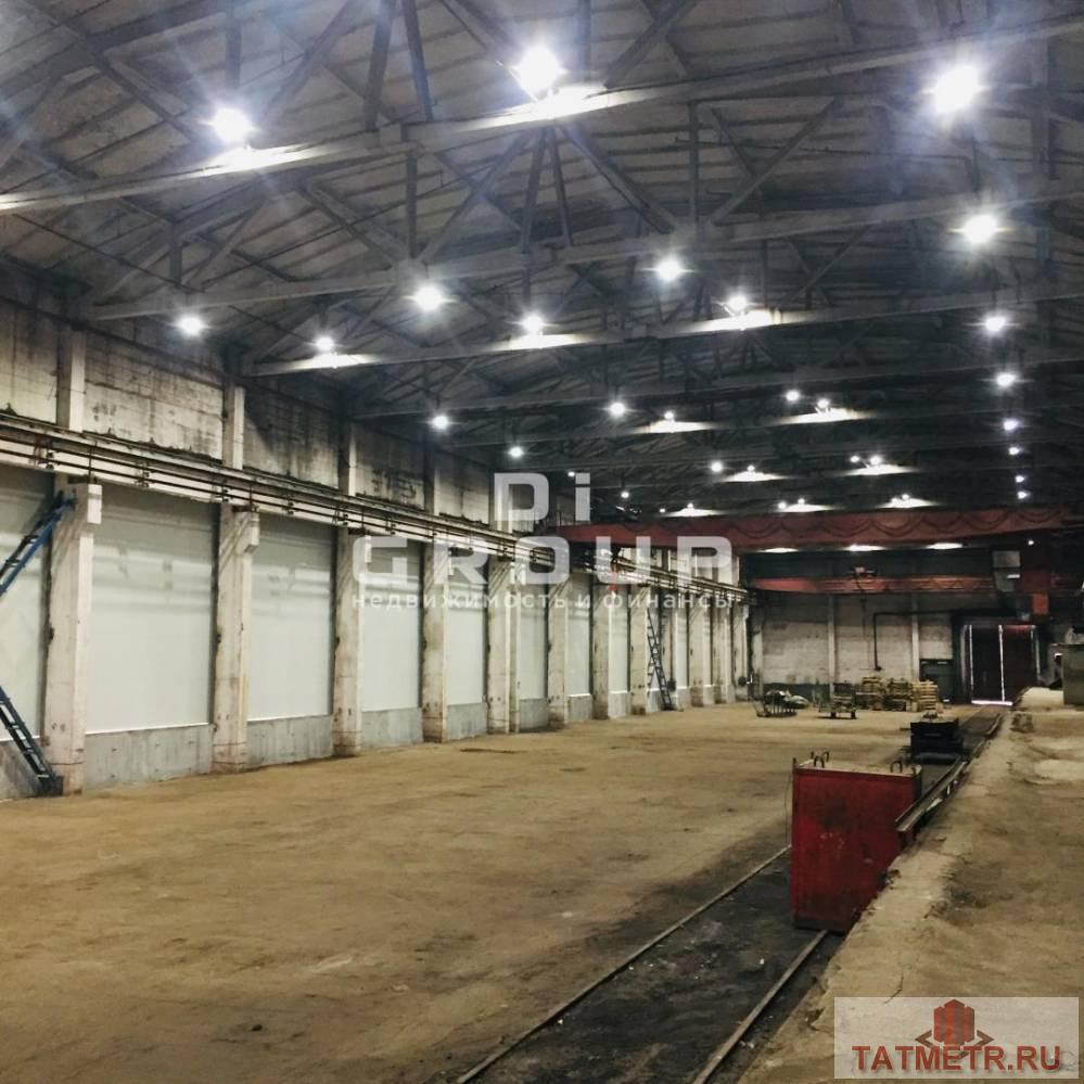 Аренда / Коммерческая / Manufacturing, Казань, Крутовская улица, 414 000 Предлагаем склад в аренду. Предлагается как отапливаемый так и холодный. Высота 12 метров, полы бетон. 2 мостовых... - 3