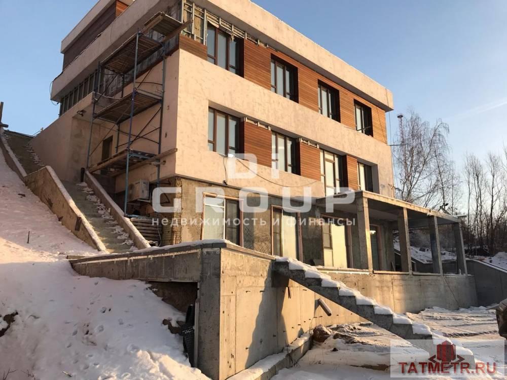 Продажа / Квартиры, Казань, улица Троицкий Лес, 20 000 000 Продам квартиру по ул. Троицкий Лес. Общая площадь 140 кв.м. Квартира находится в трех этажном доме, на три... - 1