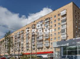 Продается торговое помещение 557,3 кв.м.
Здание находится в...