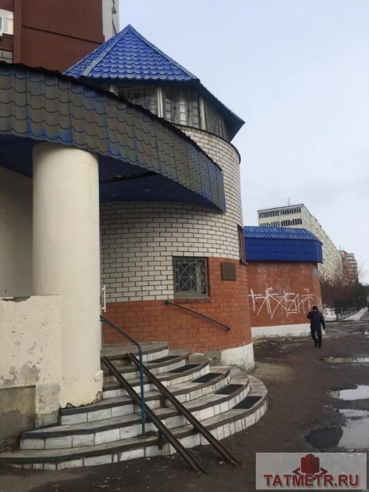 Продажа / Коммерческая / Free purpose, Казань, Проспект Победы, 69 000 000 Продается отдельно стоящее торгово — офисное помещение, общей площадью 490,8 кв.м. -первый этаж; -первая линия;...